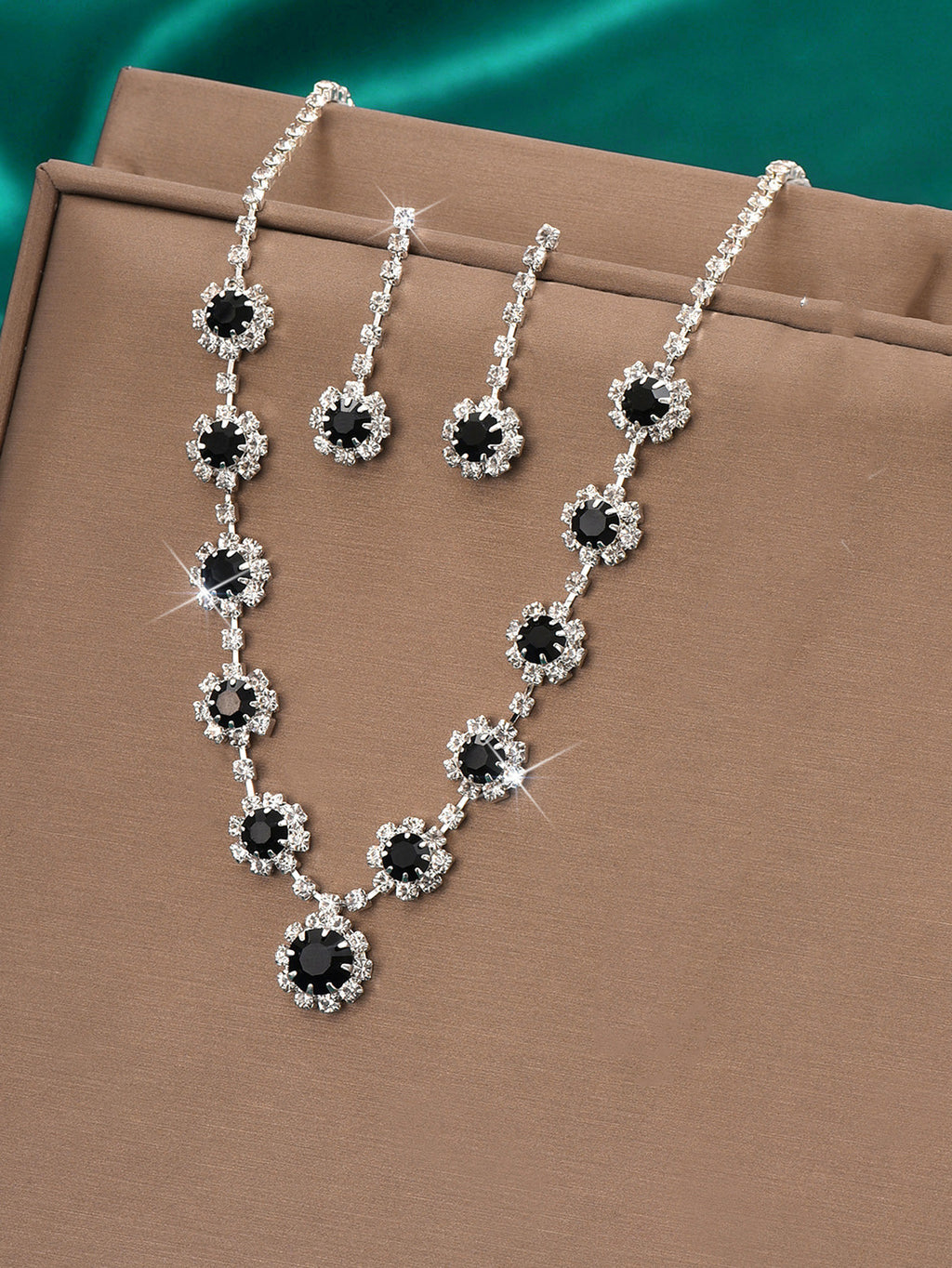 99ac9a8ebad2326c4e9820ec351b1542